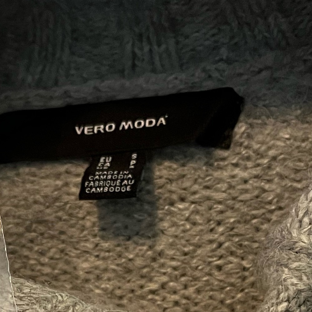 Vero Moda Sweater - Picture 5 of 8